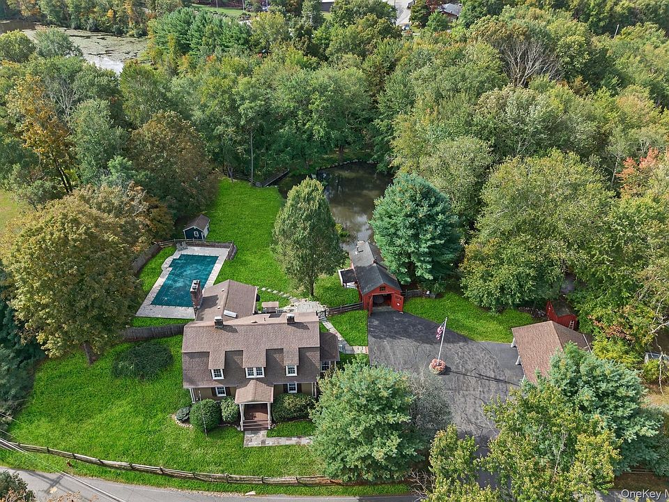 1st image of 91 Eagle Valley Road