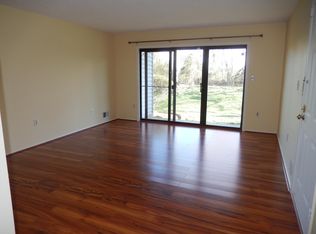 74 Fisher Dr #2504, Franklin Park, NJ 08823