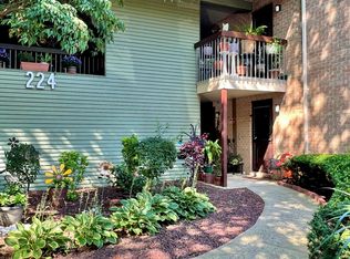 224 Medford Ct, Englishtown, NJ 07726