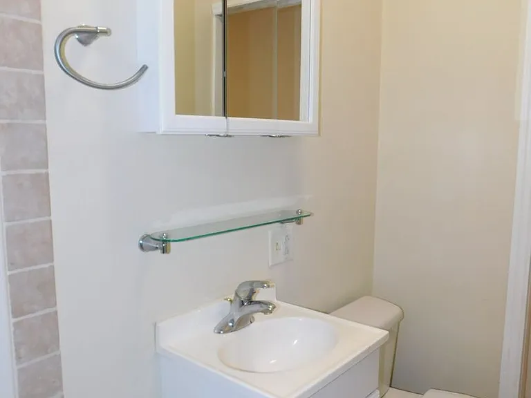 5725 E University Ave — Photo 11