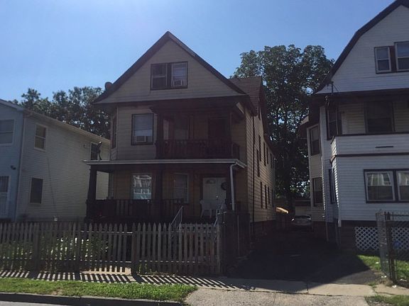 2nd image of 231 So Burnet St