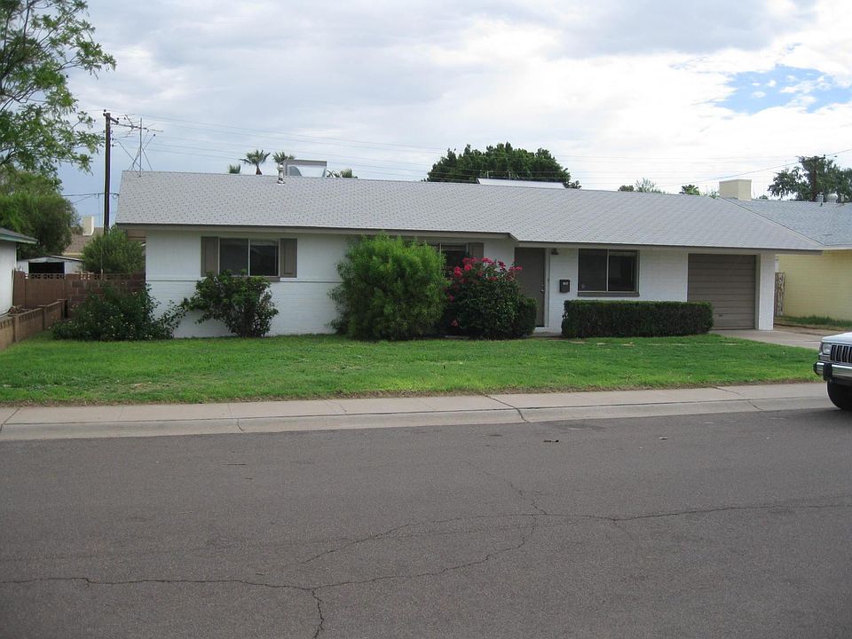 1st image of 108 W Fairmont Dr