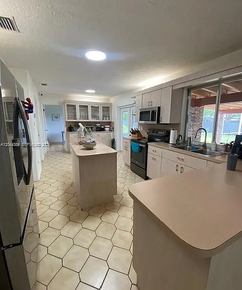 9760 SW 128th St — Photo 13
