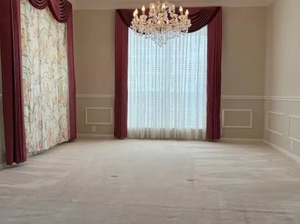 3607 Emerald Falls Dr, Houston, TX 77059