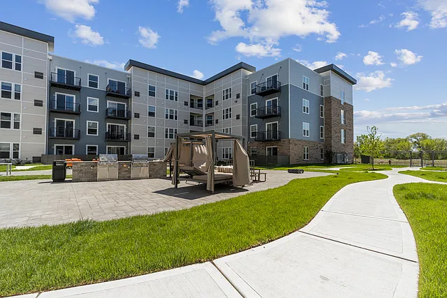 28295 Torch Pkwy — Photo 37