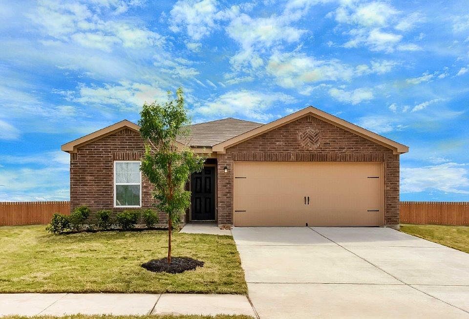 1st image of 12035 Fairquarter Ln