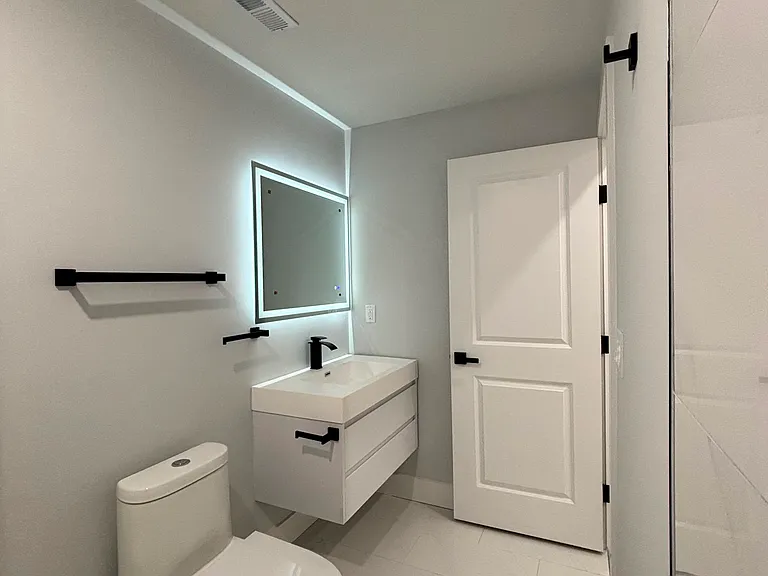 1108 W Dauphin St #2A — Photo 11
