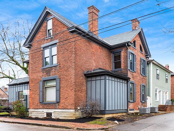 2nd image of 385-387 Jackson St