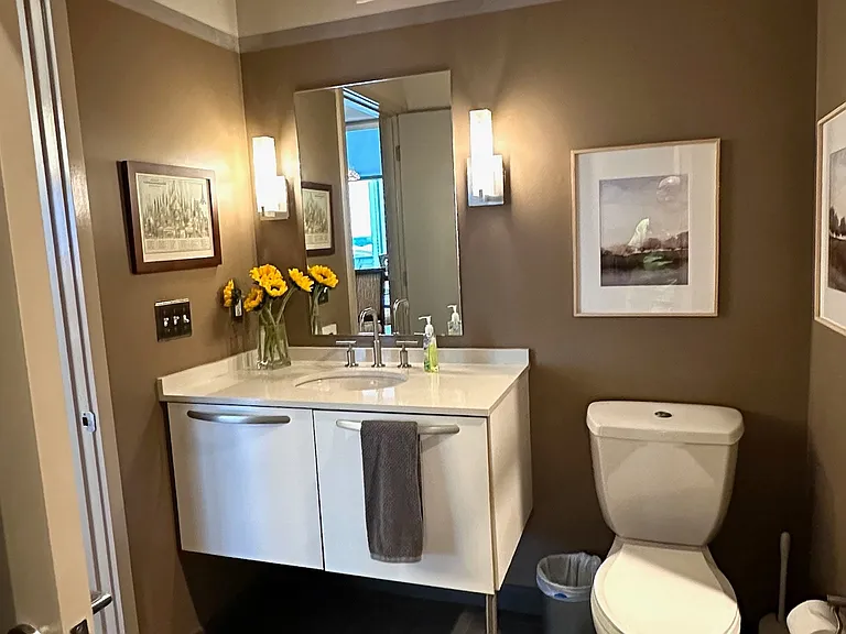 700 12th Ave S #905 — Photo 18