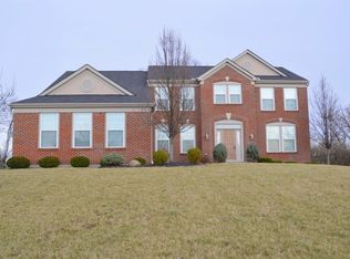 5296 Elmwood Ln, Middletown, OH