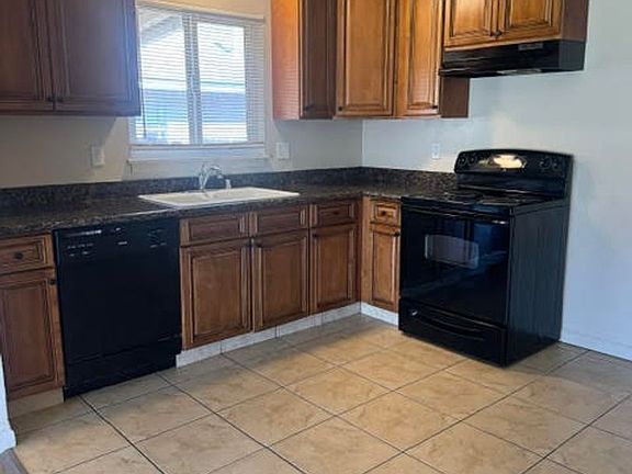 4th image of 710 Ripona Ave