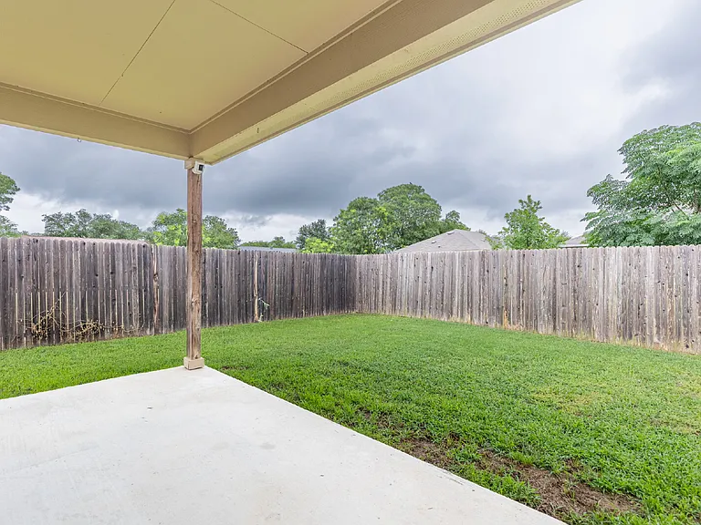 5810 Machaela Trce — Photo 25