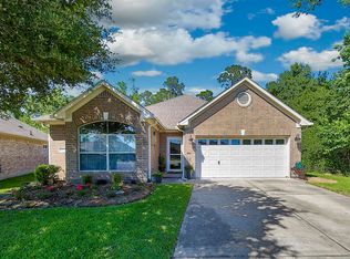 9206 Hidden Ct, Magnolia, TX 77354