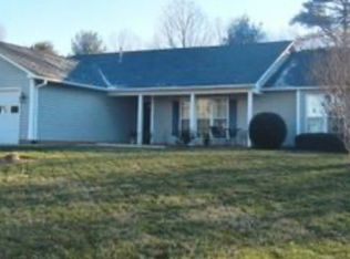 114 Hawks Nest Dr, Fletcher, NC 28732
