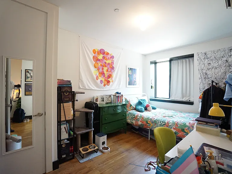 562 Park Pl #2B — Photo 20