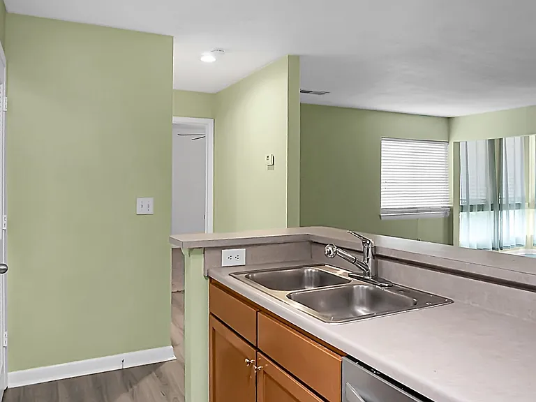 278 Alexandra Dr #2 — Photo 18