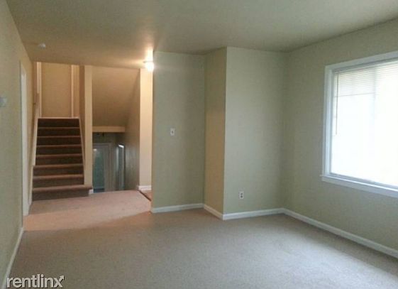 2nd image of 679 Church St NW
