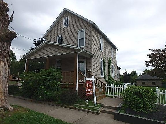 2nd image of 802 Welty St
