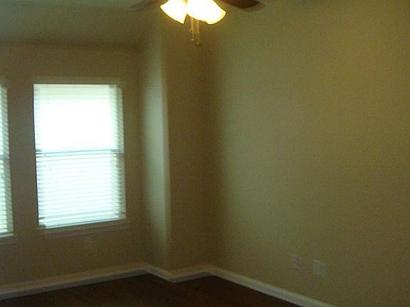 5th image of 859 Darbydale Crossing Ln