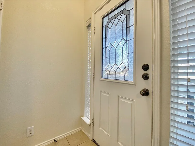 18524 Mammoth Cave Blvd #2 — Photo 5