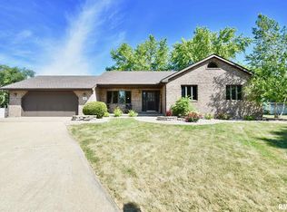 112 Hope Ct, East Peoria, IL