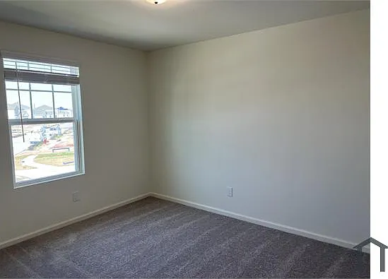 1073 Long Bay Ct — Photo 10