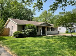 2305 Rodney Dr, Champaign, IL 61821