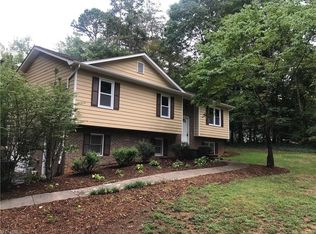 6308 Rock Ledge Ct, Rural Hall, NC 27045
