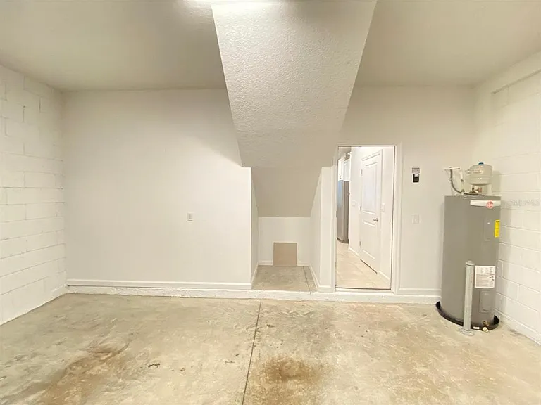 9076 Ocean Tide Way — Photo 13