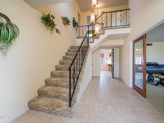 5th image of 358 Meadowbrook Dr