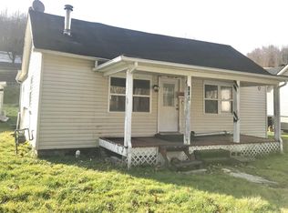 915 Henderson Br, Olive Hill, KY 41164
