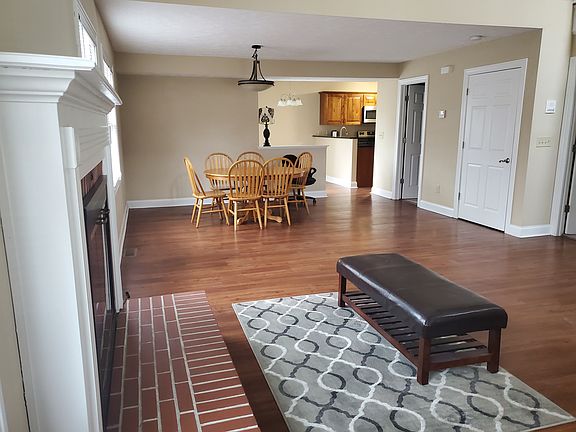 4th image of 959 Tollis Pkwy