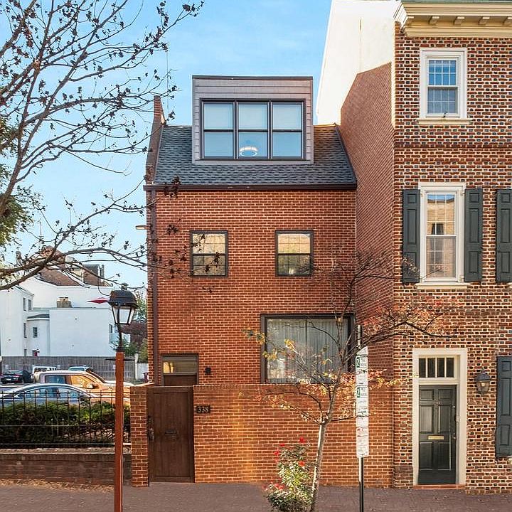 1st image of 338 S 2nd St #1-2