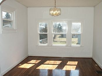 3rd image of 245 Orchard Ln