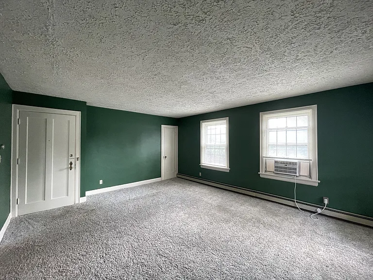 1651 Wyandotte Rd #A — Photo 3