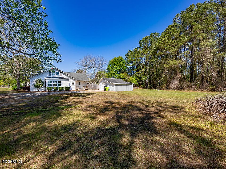 323 E Kornegay Street, Dover, NC 28526 | Zillow