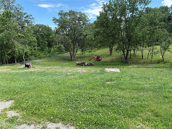 4th image of 284 Swagler Rd