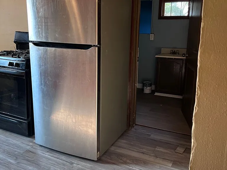 376 Rockport Rd — Photo 14