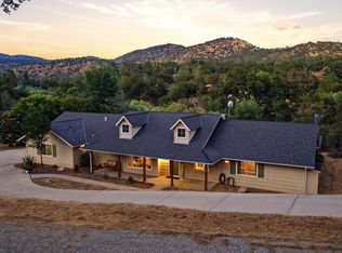 33515 River Knolls Ln, Coarsegold, CA 93614