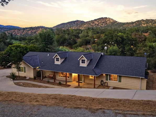 33515 River Knolls Ln, Coarsegold, CA 93614