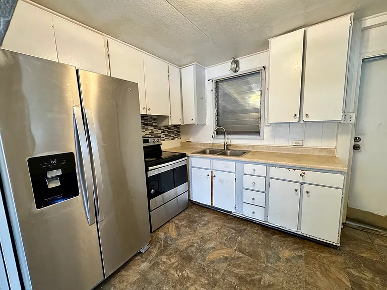 86-313 Puhawai Rd — Photo 2