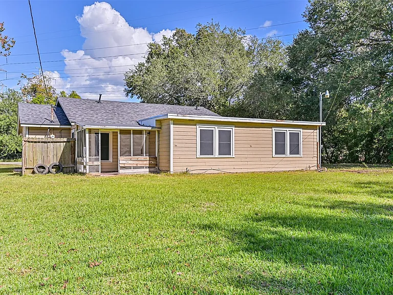 1007 Plum St — Photo 15
