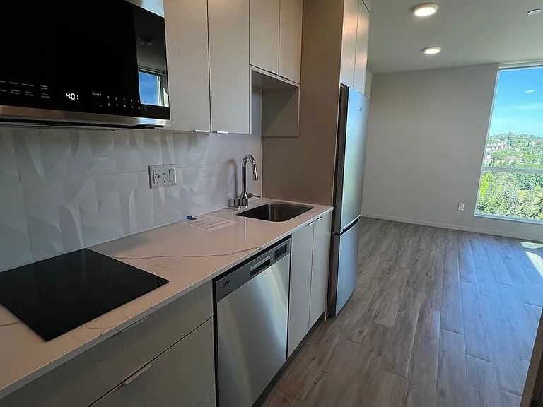 Avala Apartments — Photo 47