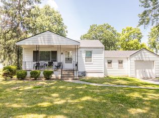 2007 E D St, Belleville, IL 62221