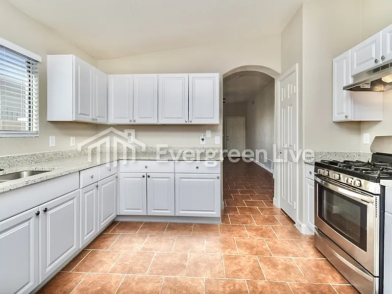 3295 S Kennedy Park Hills Pl — Photo 6