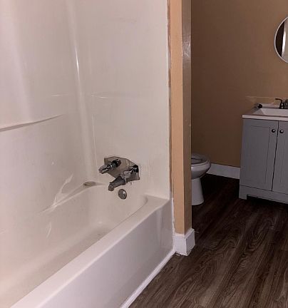 4th image of 4322 Mikado Ave