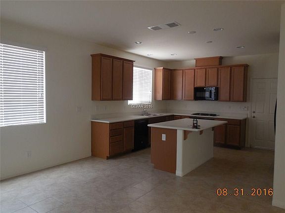 4th image of 9892 Sunriver Meadows Ave #0