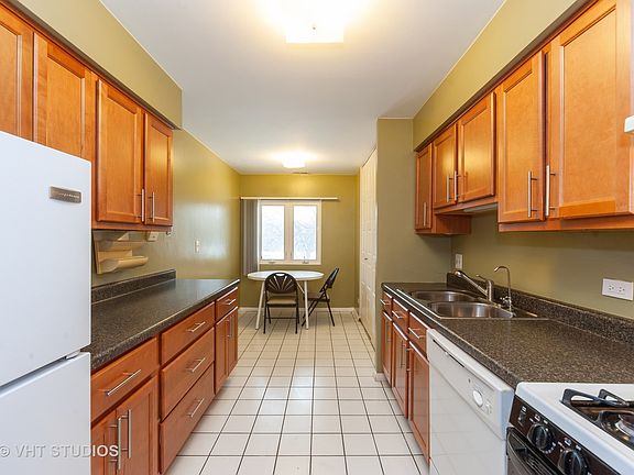 4th image of 1550 Sandpebble Dr APT 208