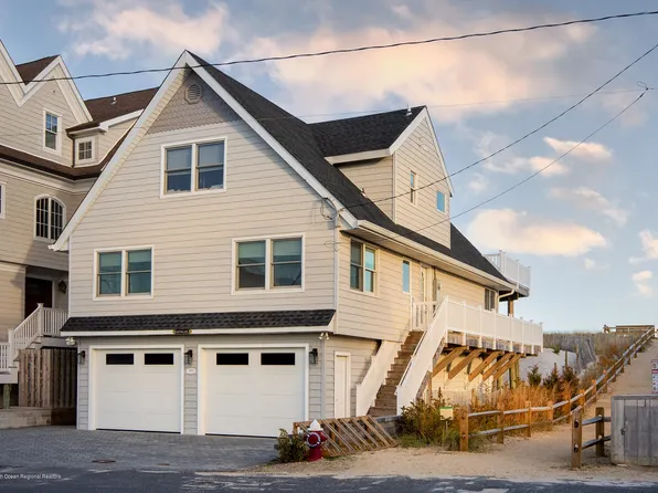 502 Sunset Blvd, Mantoloking, NJ 08738