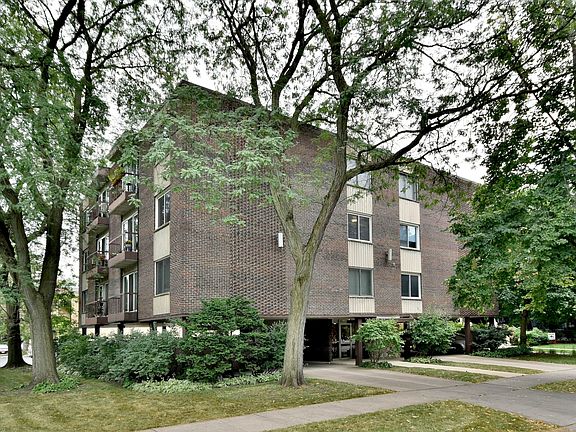 2nd image of 200 Home Ave APT 3A